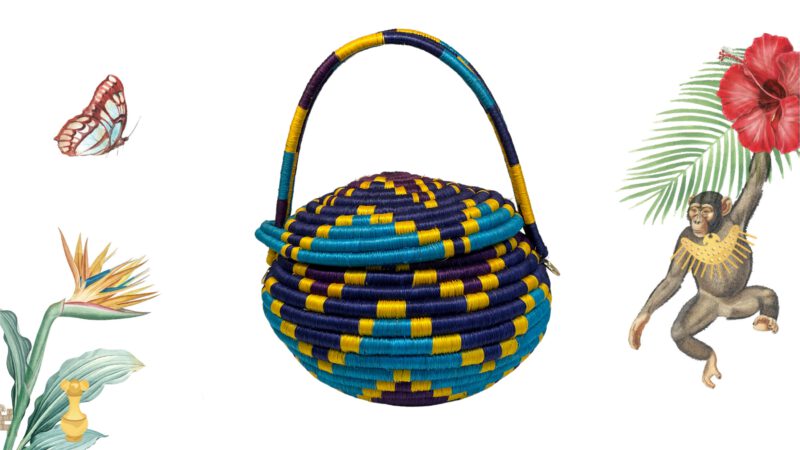 Bolso de mano artesanal azul y amarillo