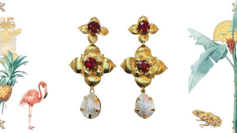 Pendientes Flores con cristal rojo y nácar artesanal