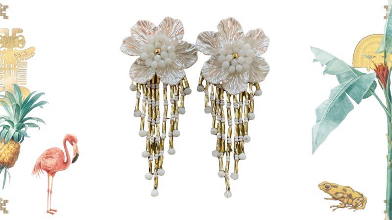 Pendientes artesanales Flores con cascada blancas