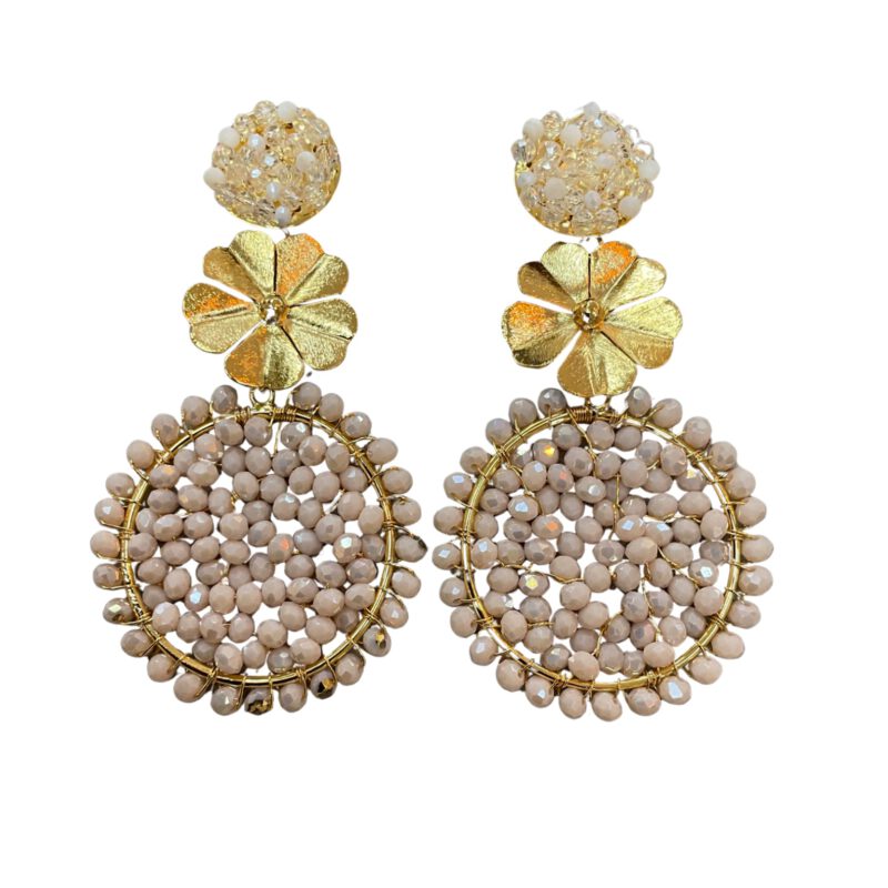 Pendientes artesanales con amarillos durazno color maquillaje