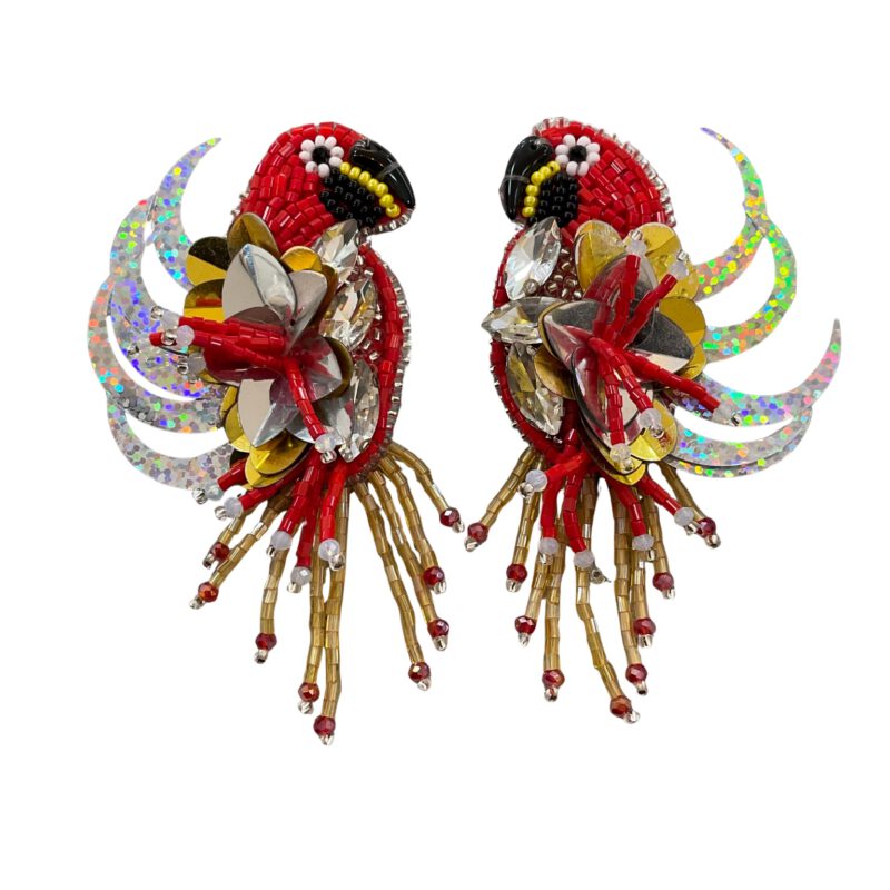Pendientes artesanales loros rojos