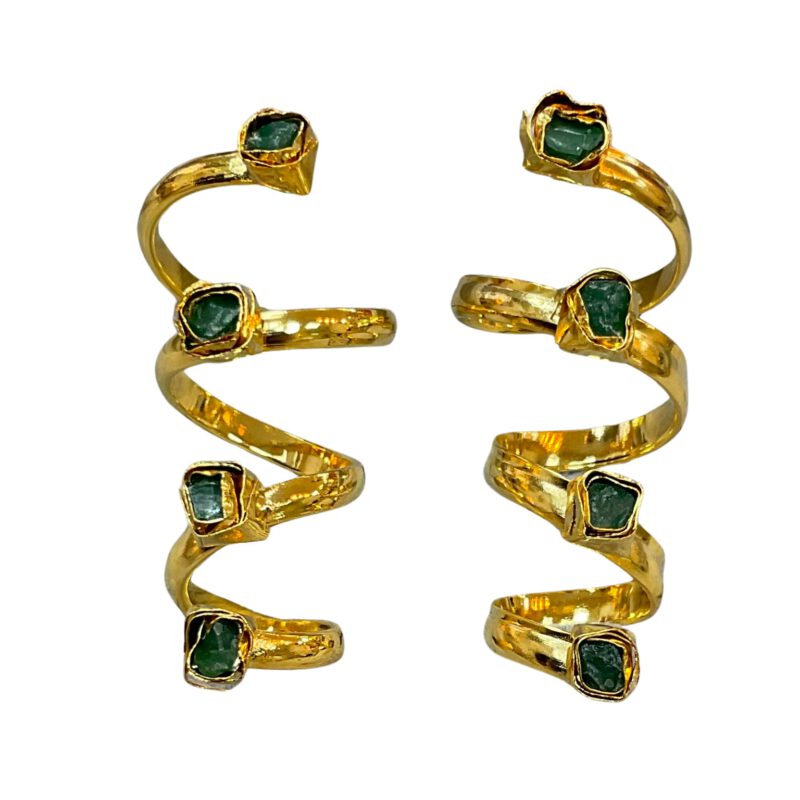Pendientes estilo resorte artesanal con piedras verdes